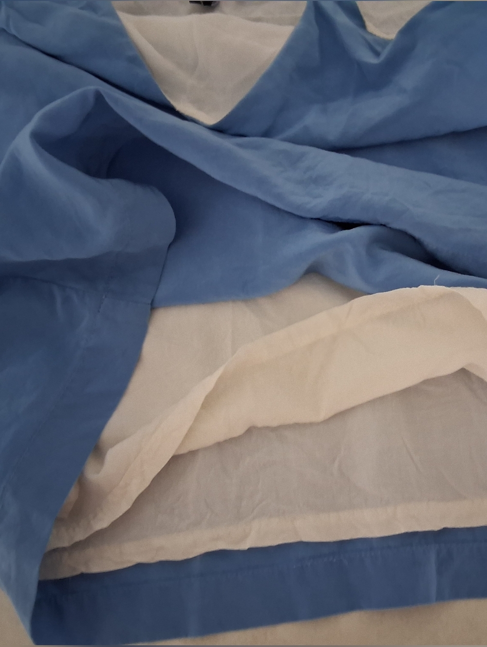 Judith & Charles/ 100% Silk/ Light Blue Spaghetti Strap Cami Top/ Size US 8 - Picture 5 of 11